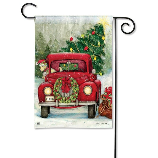 Studio M - Bringing Home the Tree Garden Flag